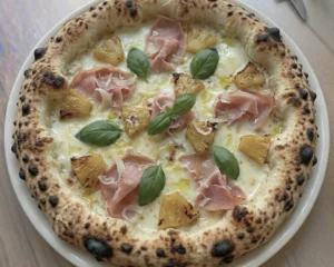 Neapolská pizza Hawai - Pizzeria Giovanni